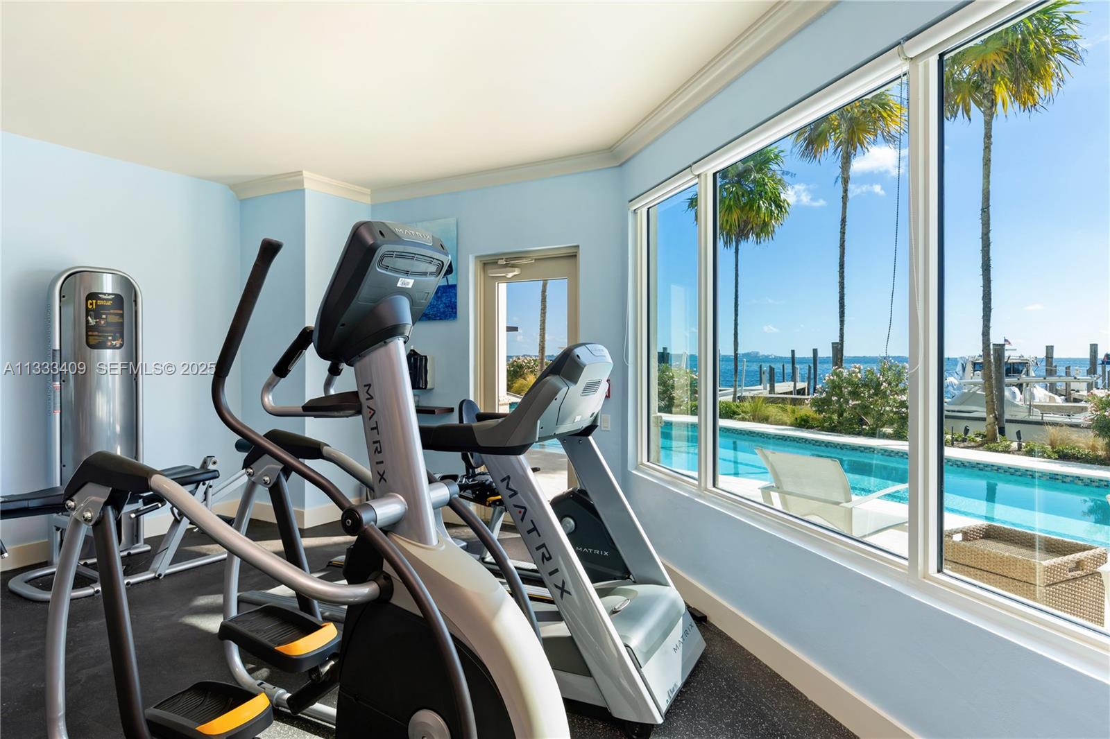 BEACON HARBOUR CONDO - Residential