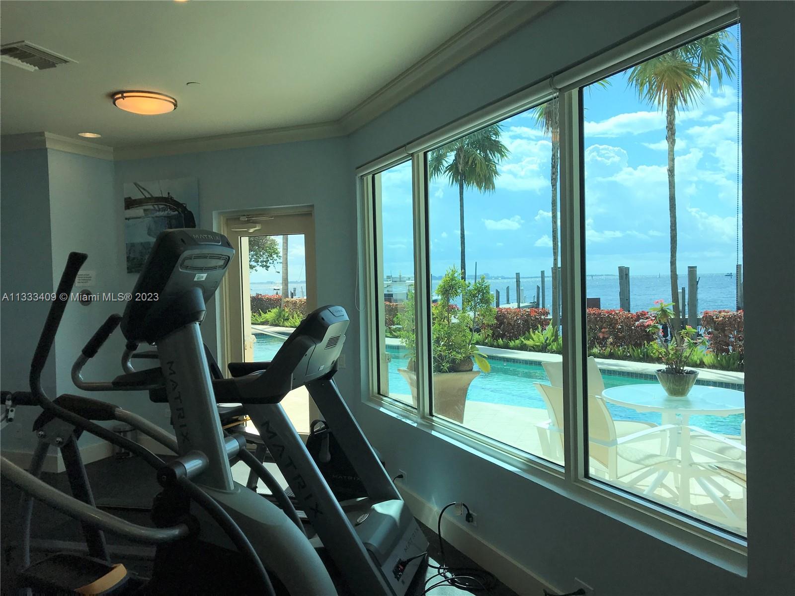 BEACON HARBOUR CONDO - Residential