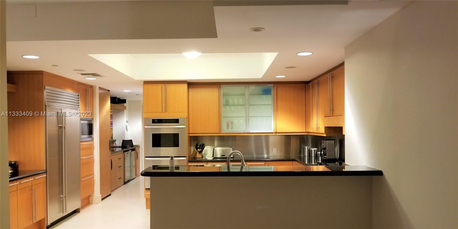 BEACON HARBOUR CONDO - Residential