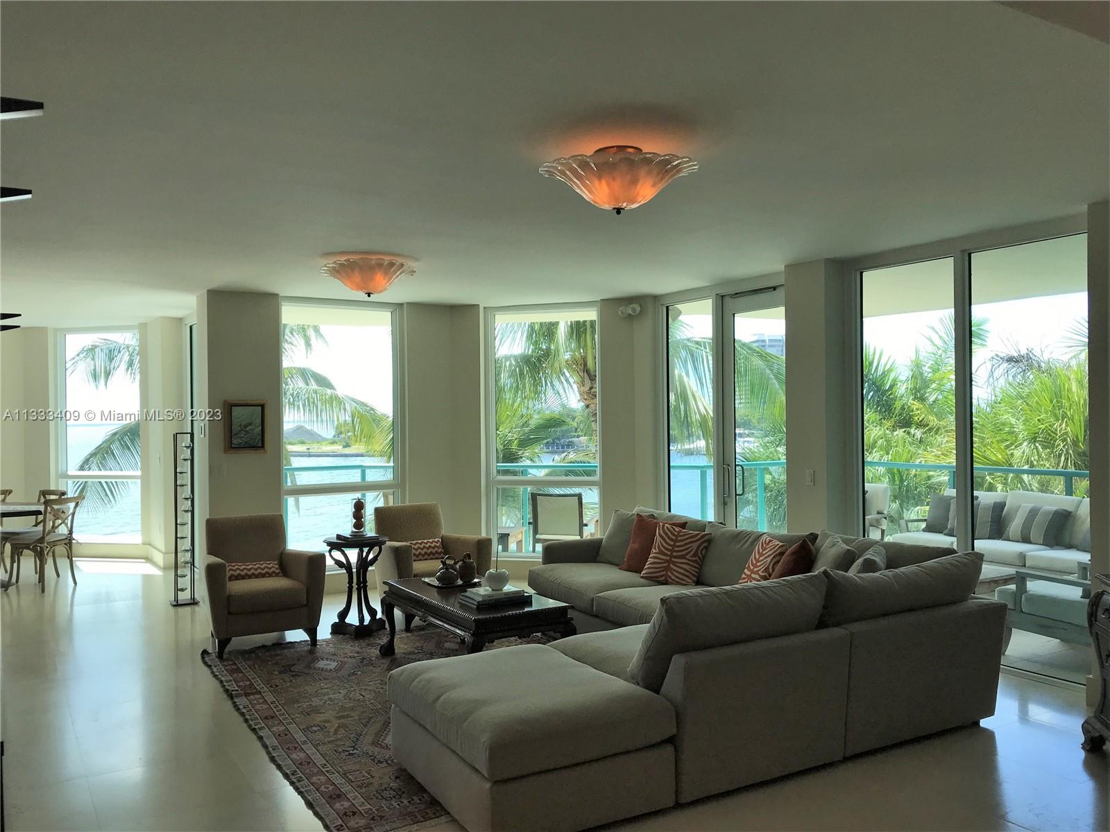 BEACON HARBOUR CONDO - Residential