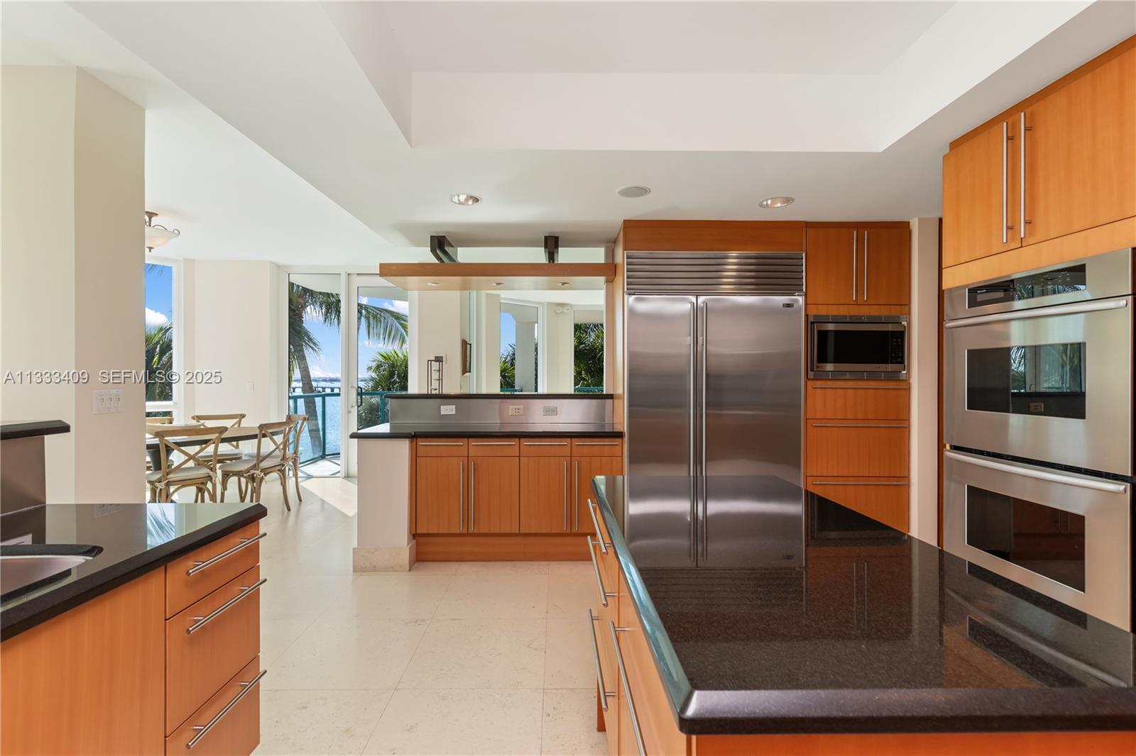 BEACON HARBOUR CONDO - Residential