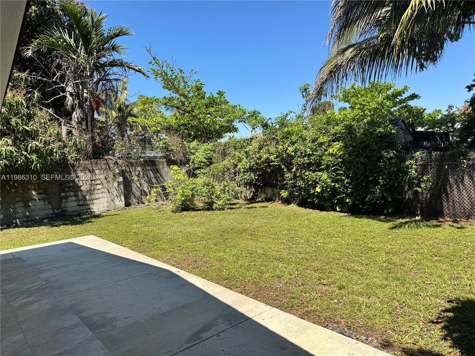 KENWOOD SUB - Residential Lease