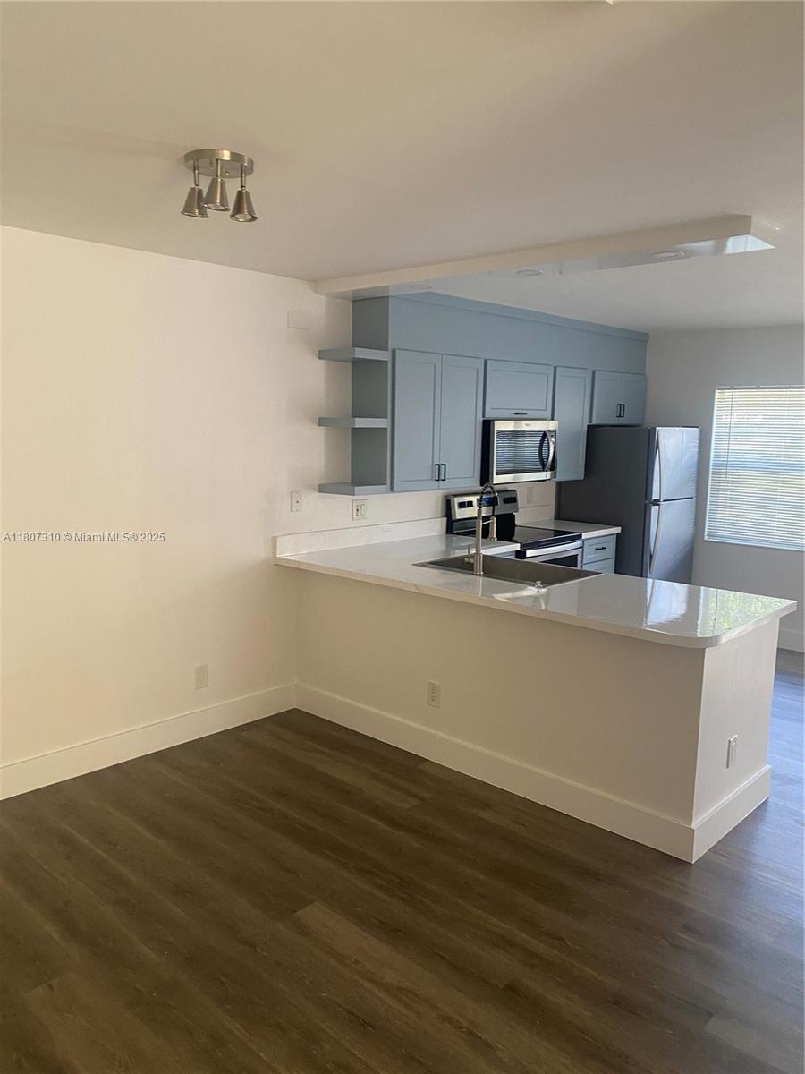 STAMFORD AT THE VILLAGES - Residential