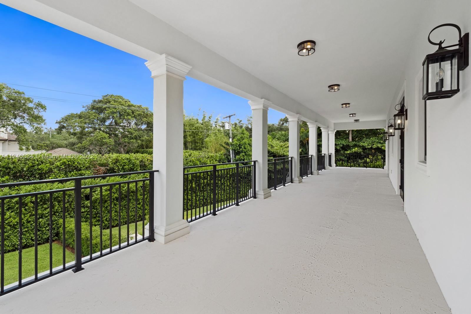 SNAPPER CREEK LAKES SUB - Residential