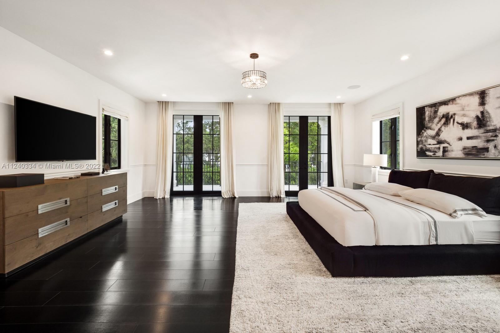 SNAPPER CREEK LAKES SUB - Residential