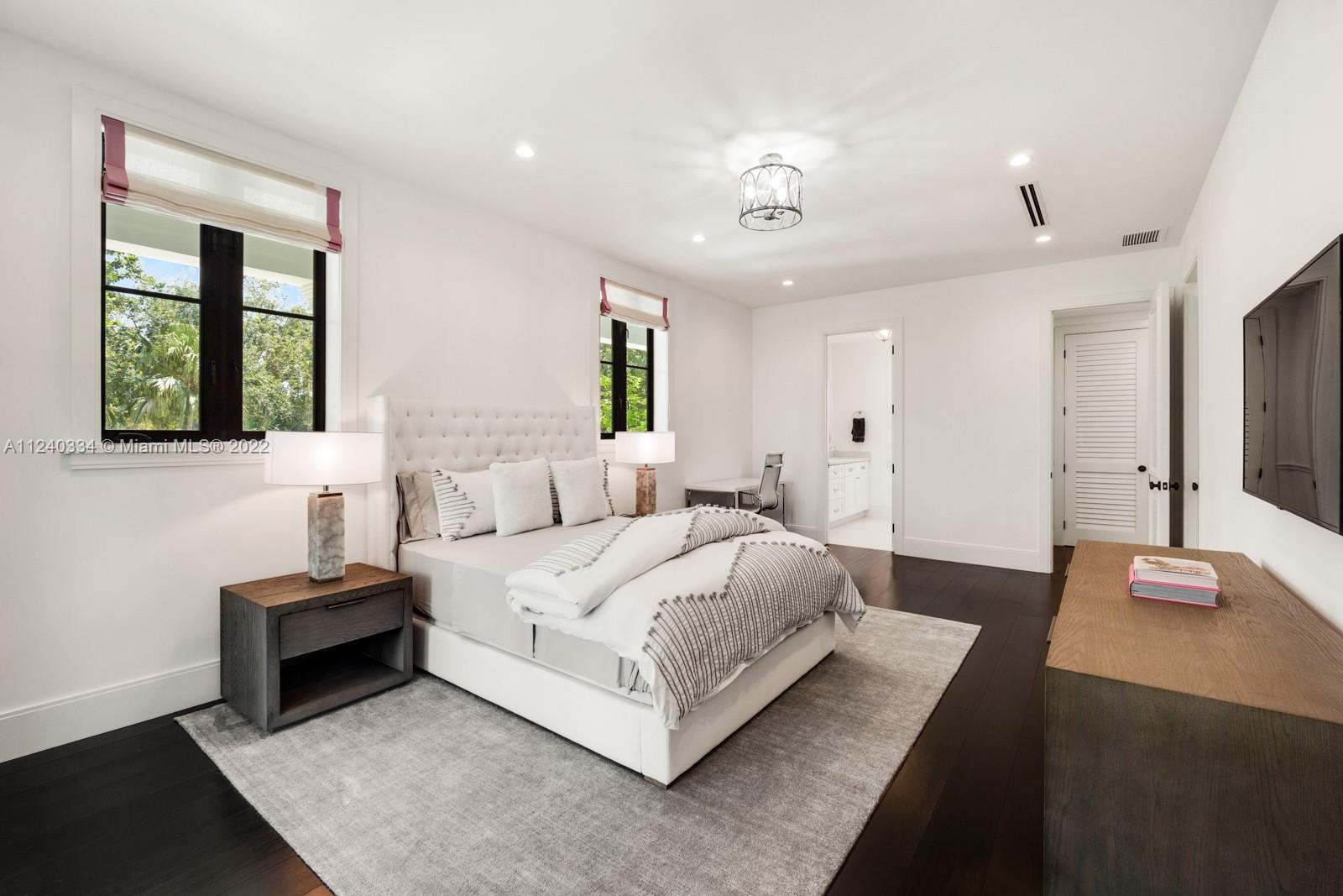 SNAPPER CREEK LAKES SUB - Residential