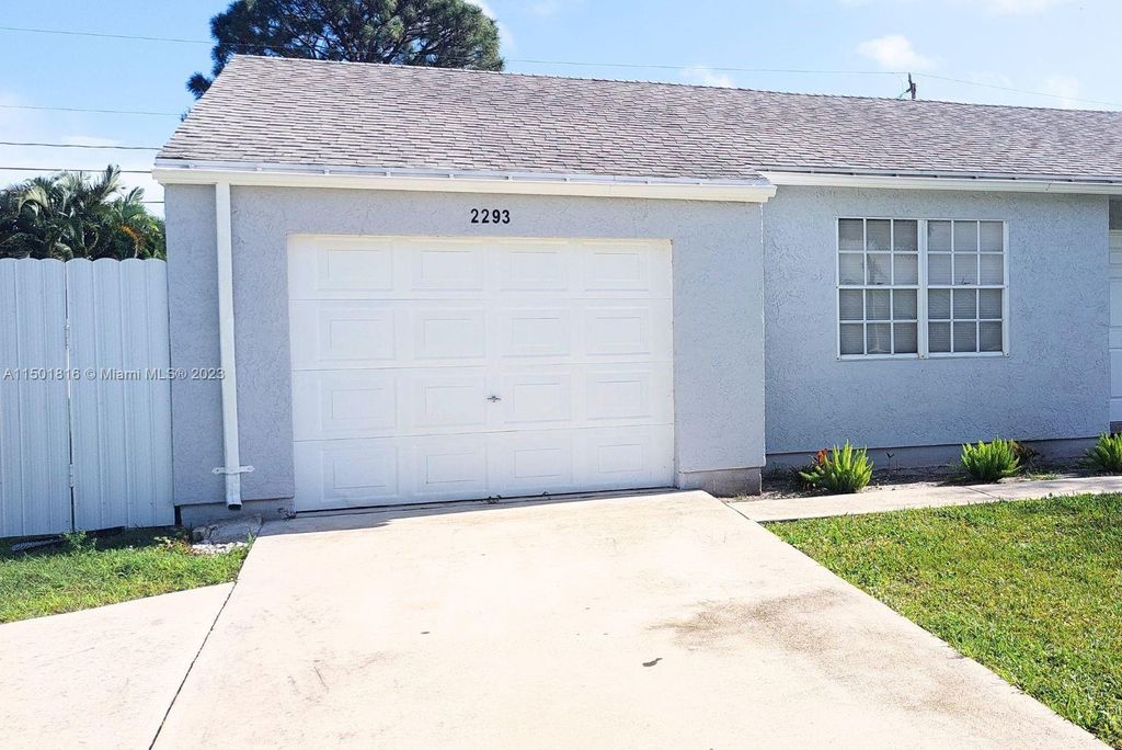 Photo of 2293 SE Berkshire Blvd, Port Saint Lucie, FL 34952 (MLS # A11501816)