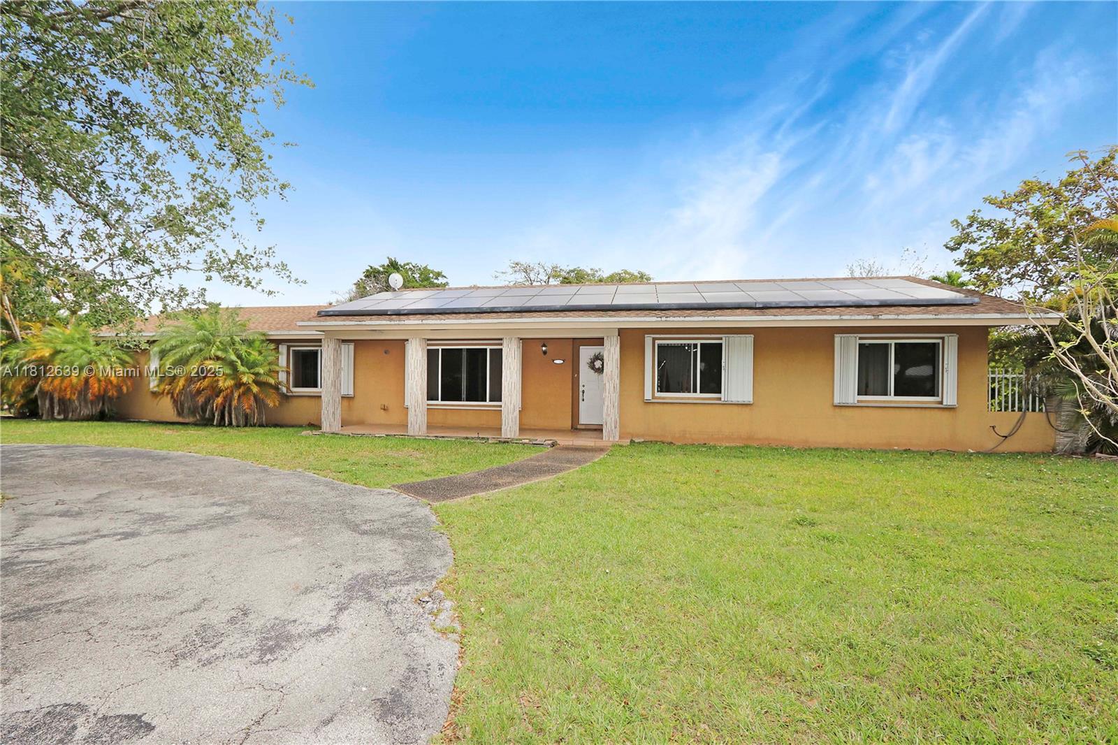 17501 SW 89th Ave