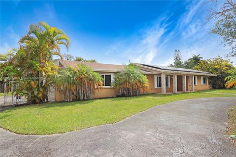 17501 SW 89th Ave Palmetto Bay FL 33157