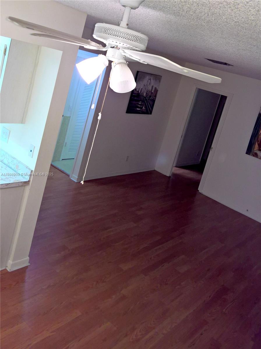 SIR WILLIAM APTS CO-OP - Residential Lease