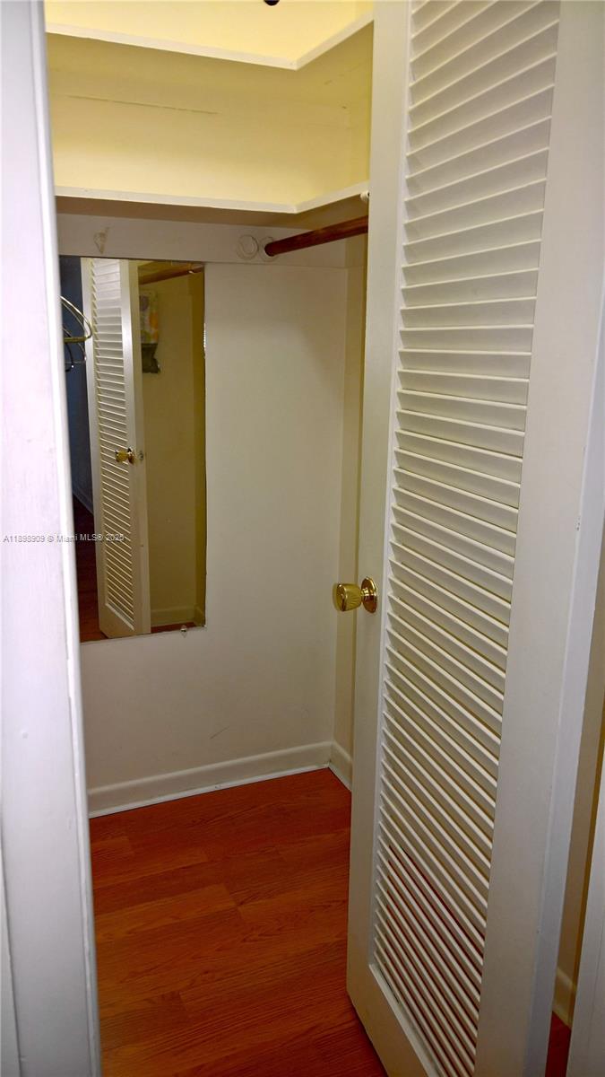 SIR WILLIAM APTS CO-OP - Residential Lease