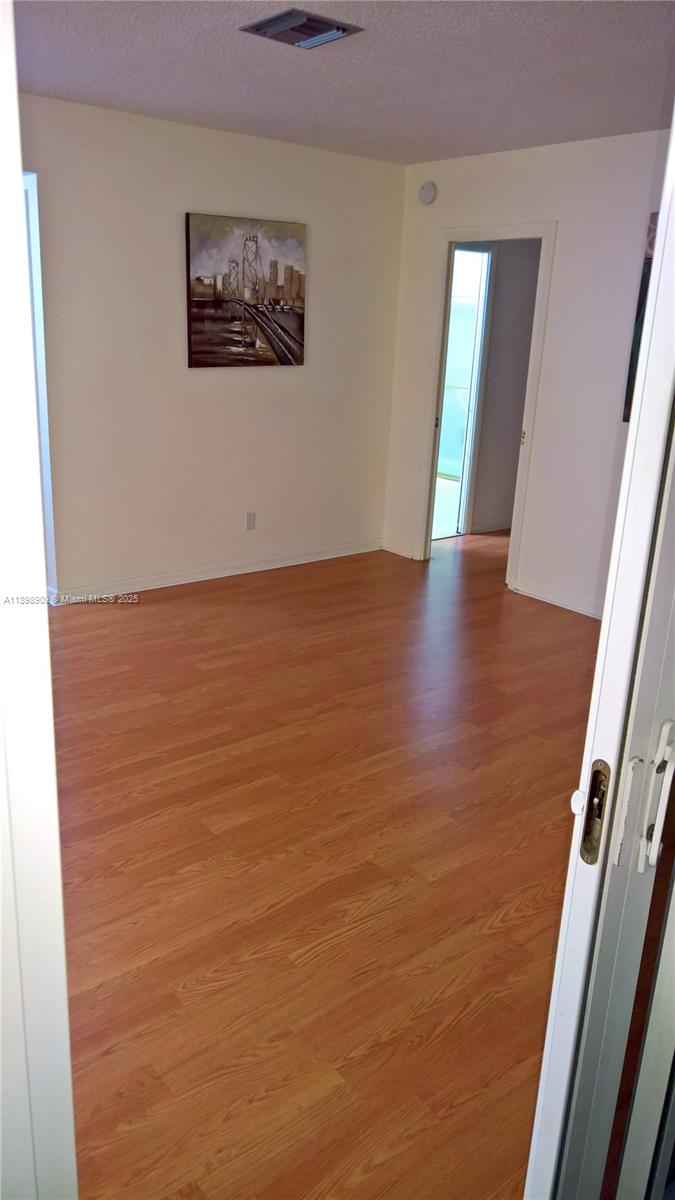 SIR WILLIAM APTS CO-OP - Residential Lease