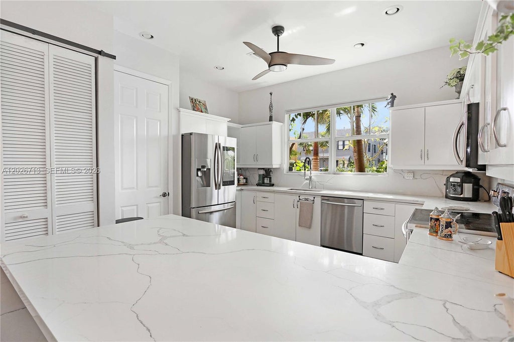 Photo of 1619 Harrison St, Hollywood, FL 33020 (MLS # A12026713)