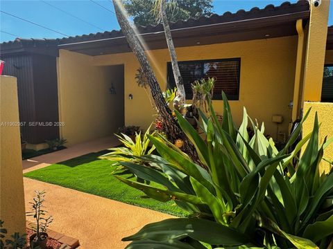 8720 SW 148th Pl Miami FL 33193