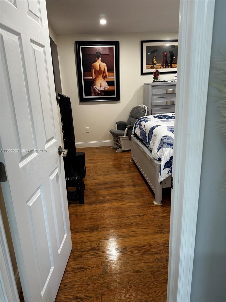 KENDALE LAKES WEST TOWNHO - Residential