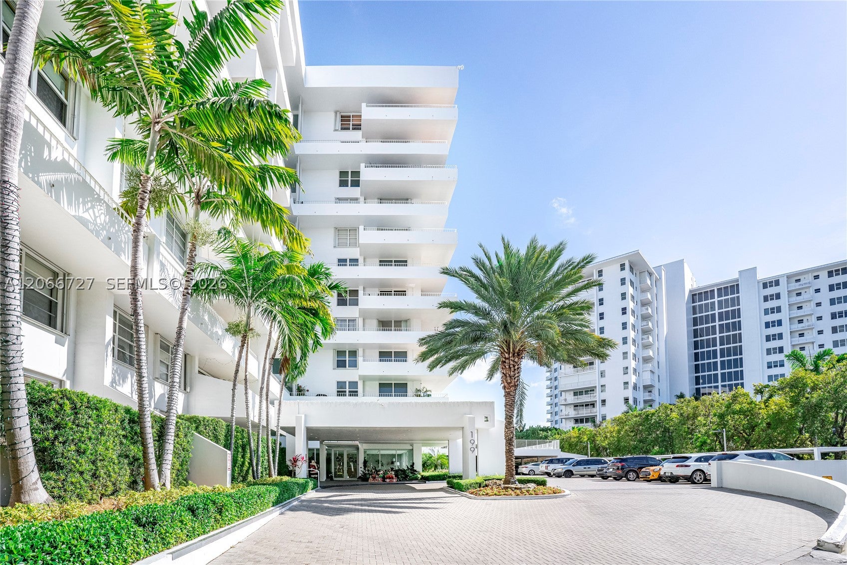 199 Ocean Lane Dr 1207, Key Biscayne FL 33149