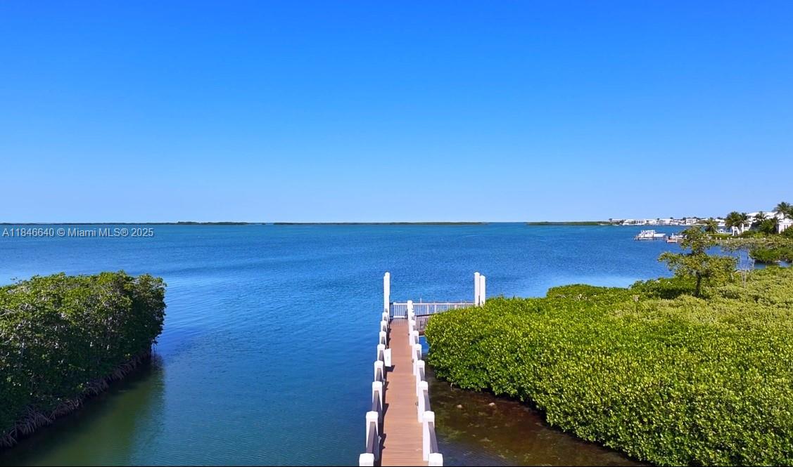 LANDINGS OF LARGO - Residential