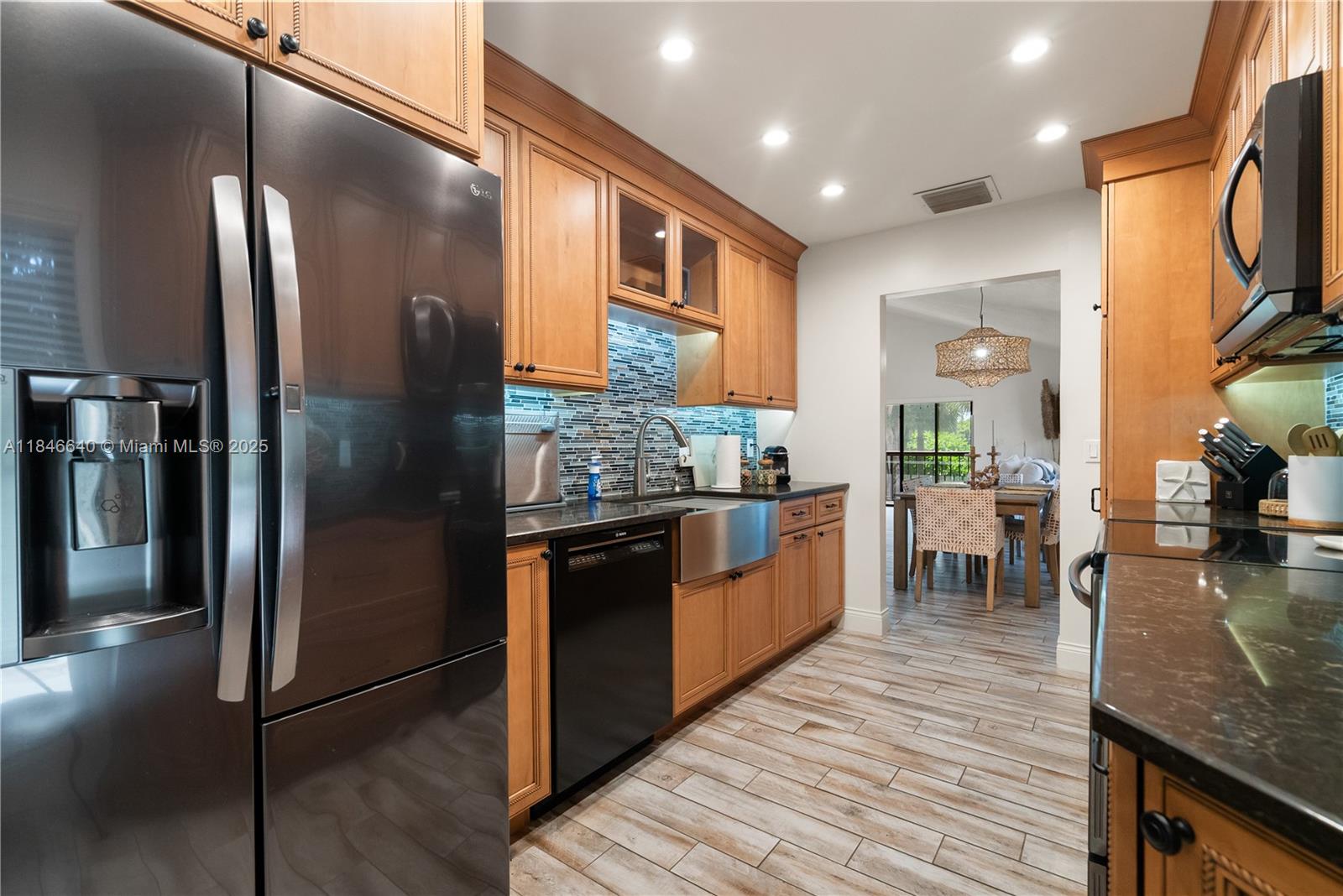 LANDINGS OF LARGO - Residential