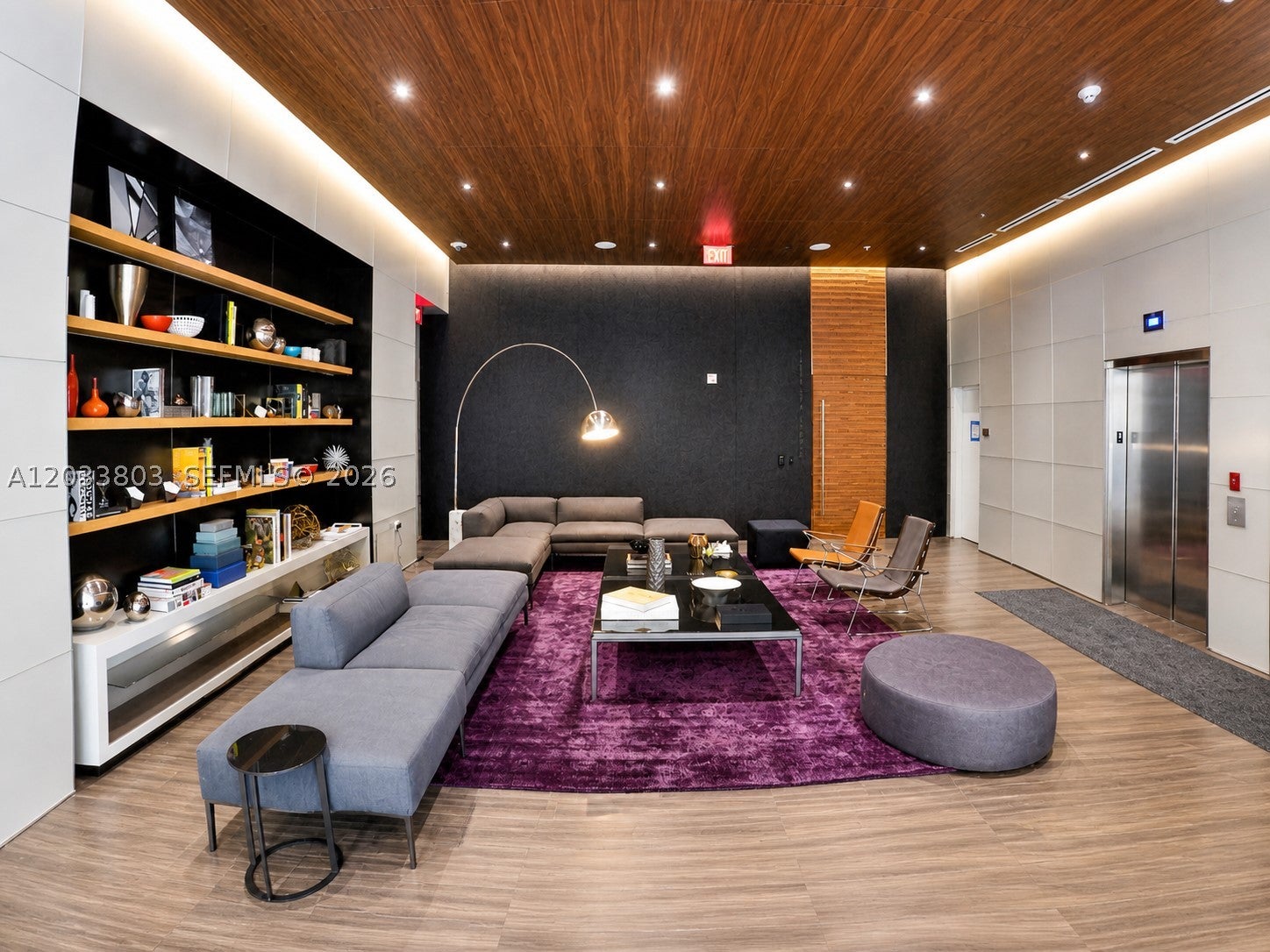88 SW 7th St 2206