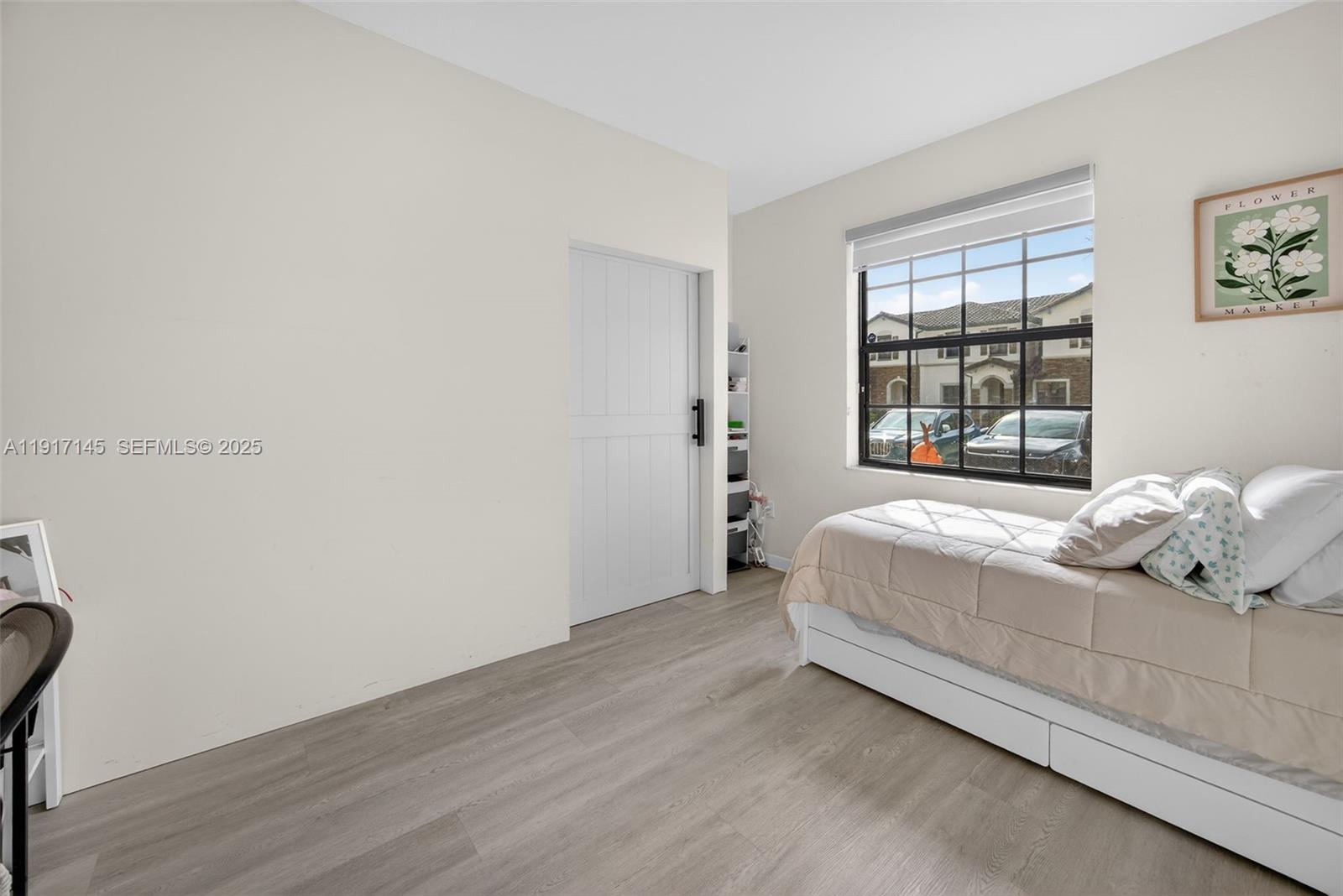 COCO PALM ESTATES - Residential