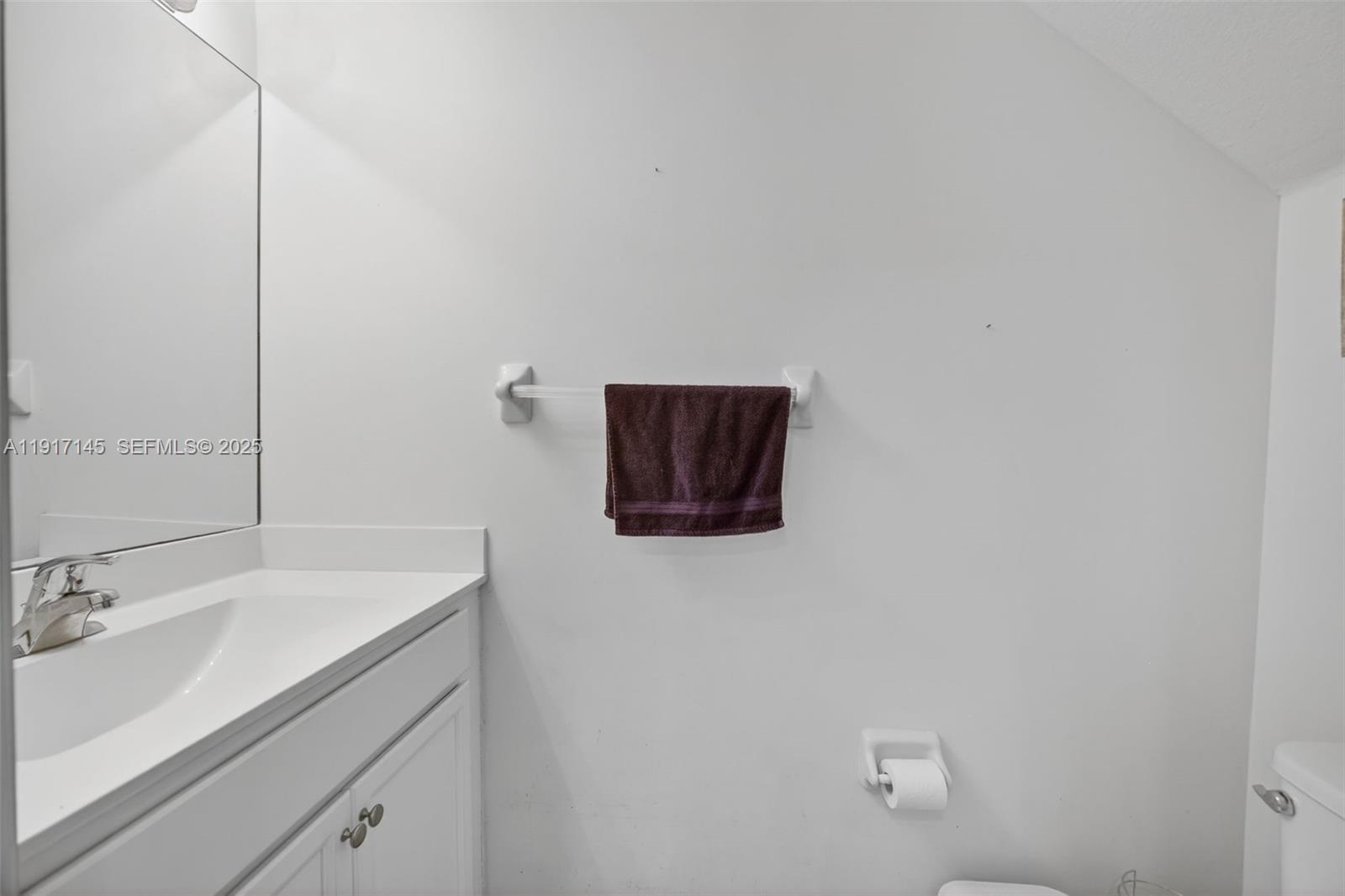 COCO PALM ESTATES - Residential