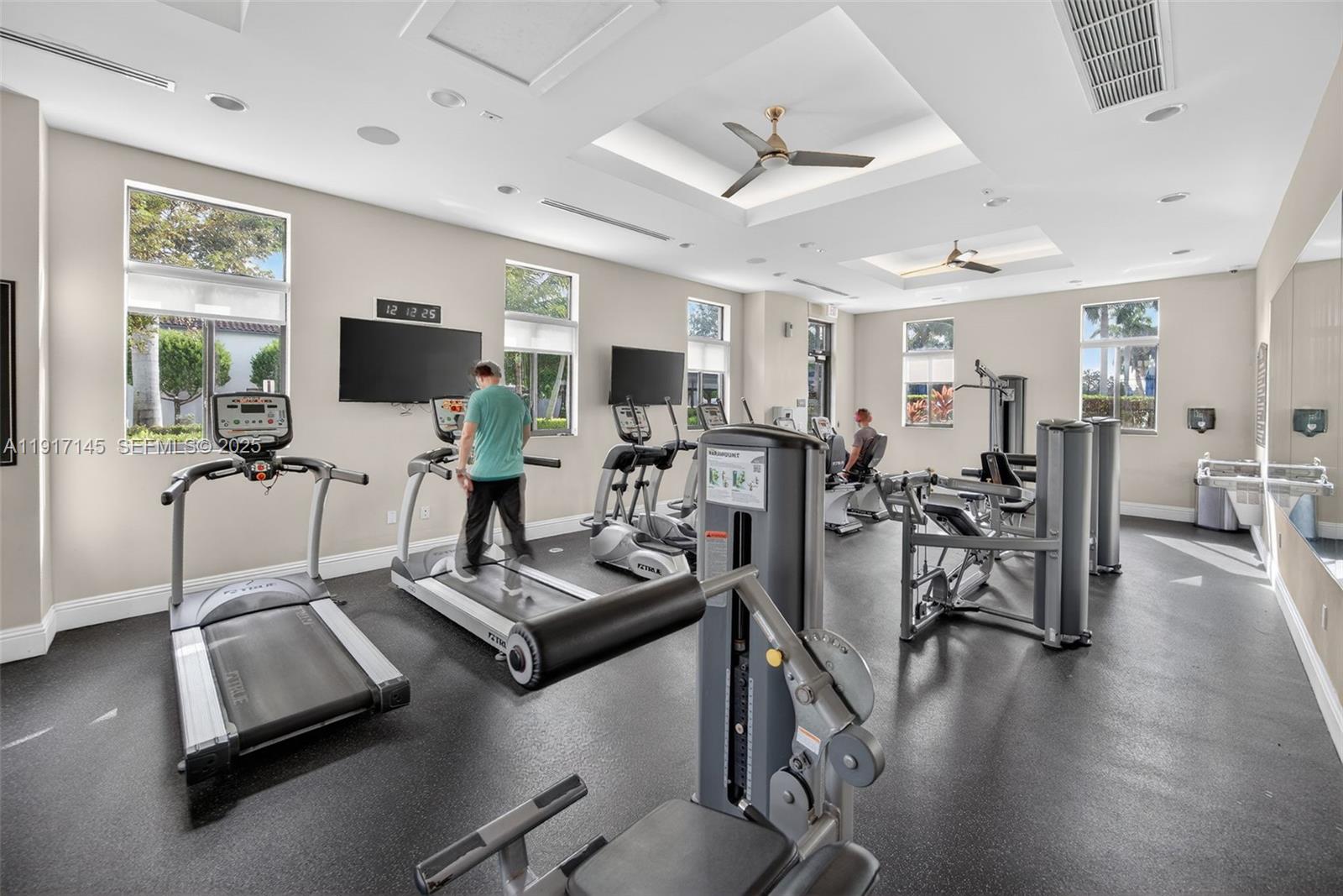 COCO PALM ESTATES - Residential