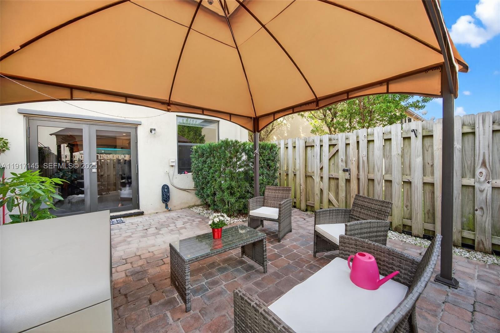 COCO PALM ESTATES - Residential