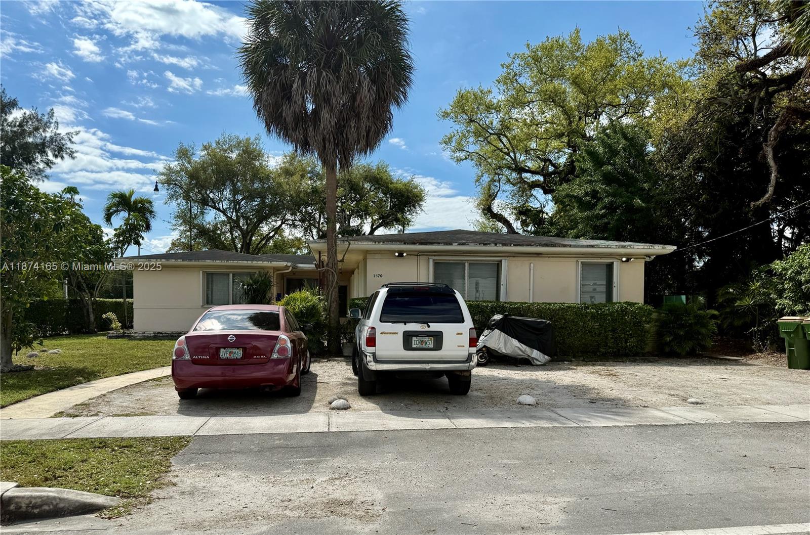 MEYERSON MANOR - Residential Income