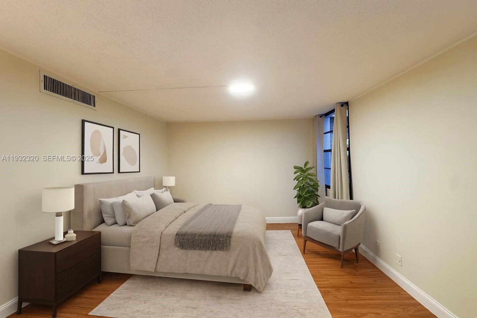 BISCAYA IV CONDO - Residential Lease