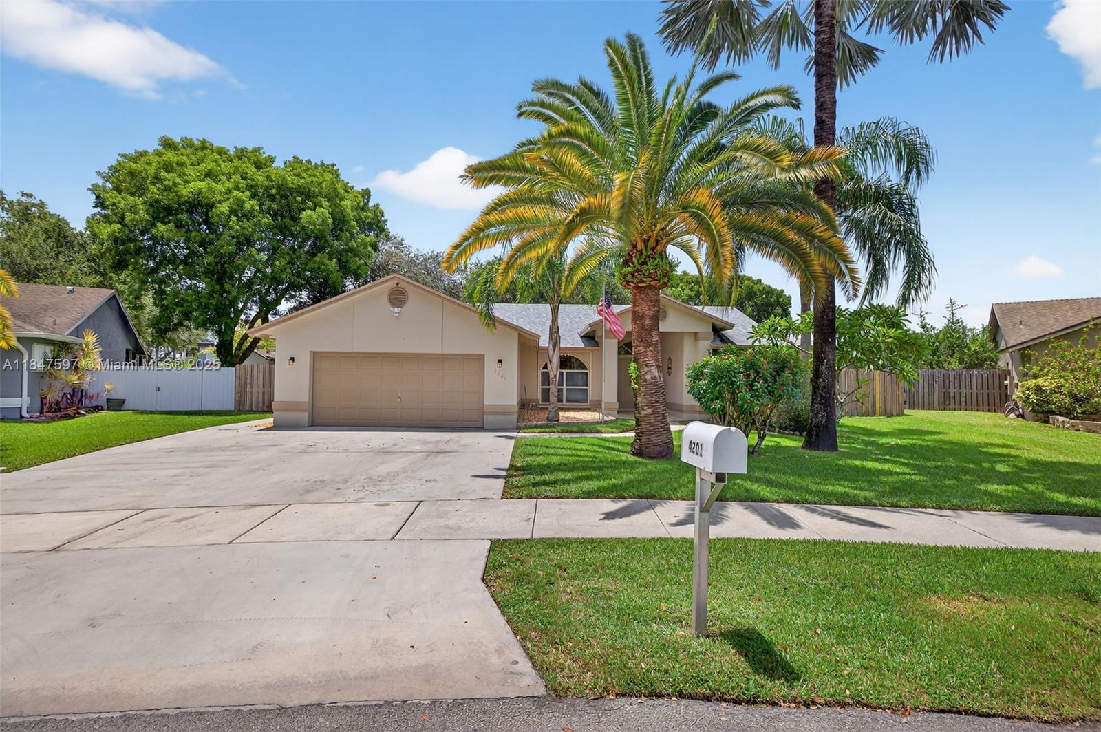 4201 SW 78th Dr