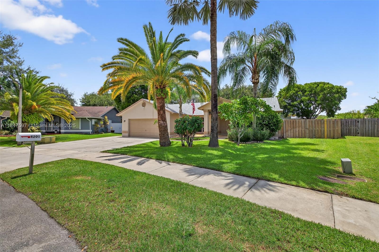 4201 SW 78th Dr
