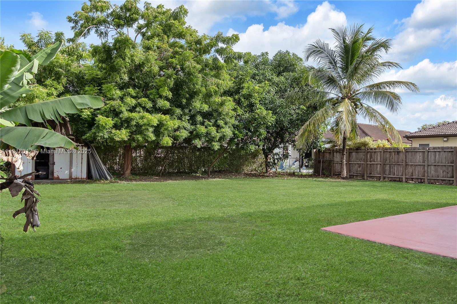 MAJESTIC ESTATES 2ND ADDN - Residential