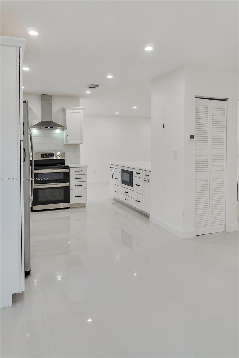 MAJESTIC ESTATES 2ND ADDN - Residential