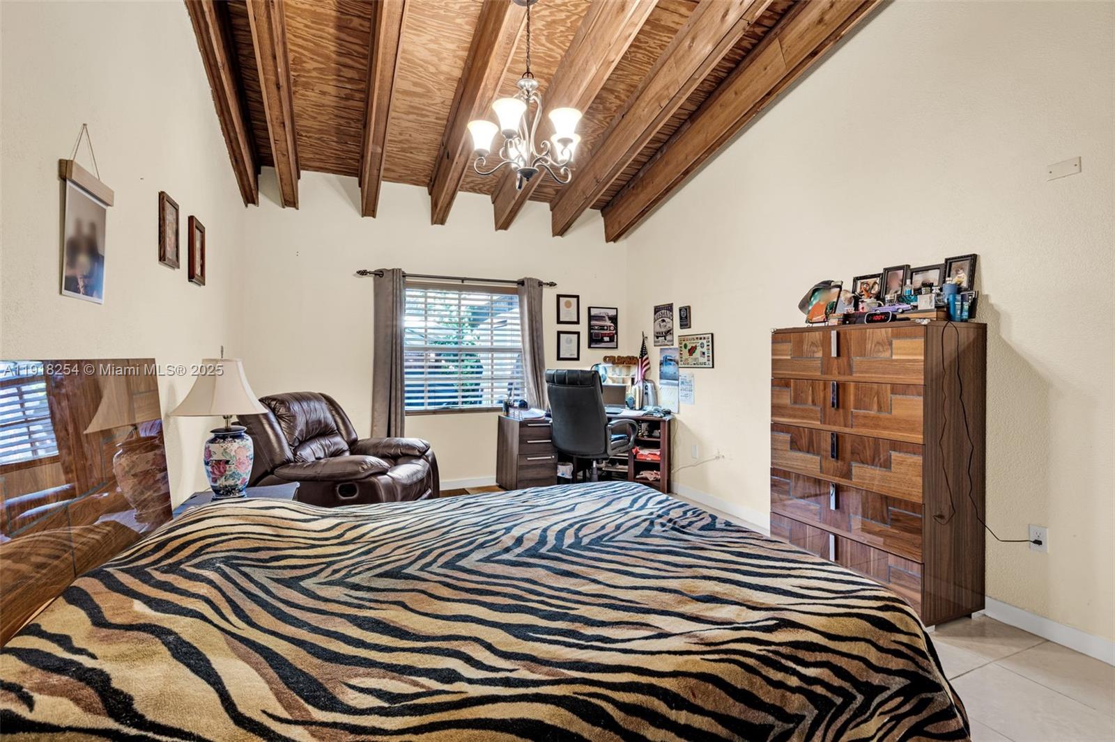 EVERGLADES SUGAR & LAND C - Residential