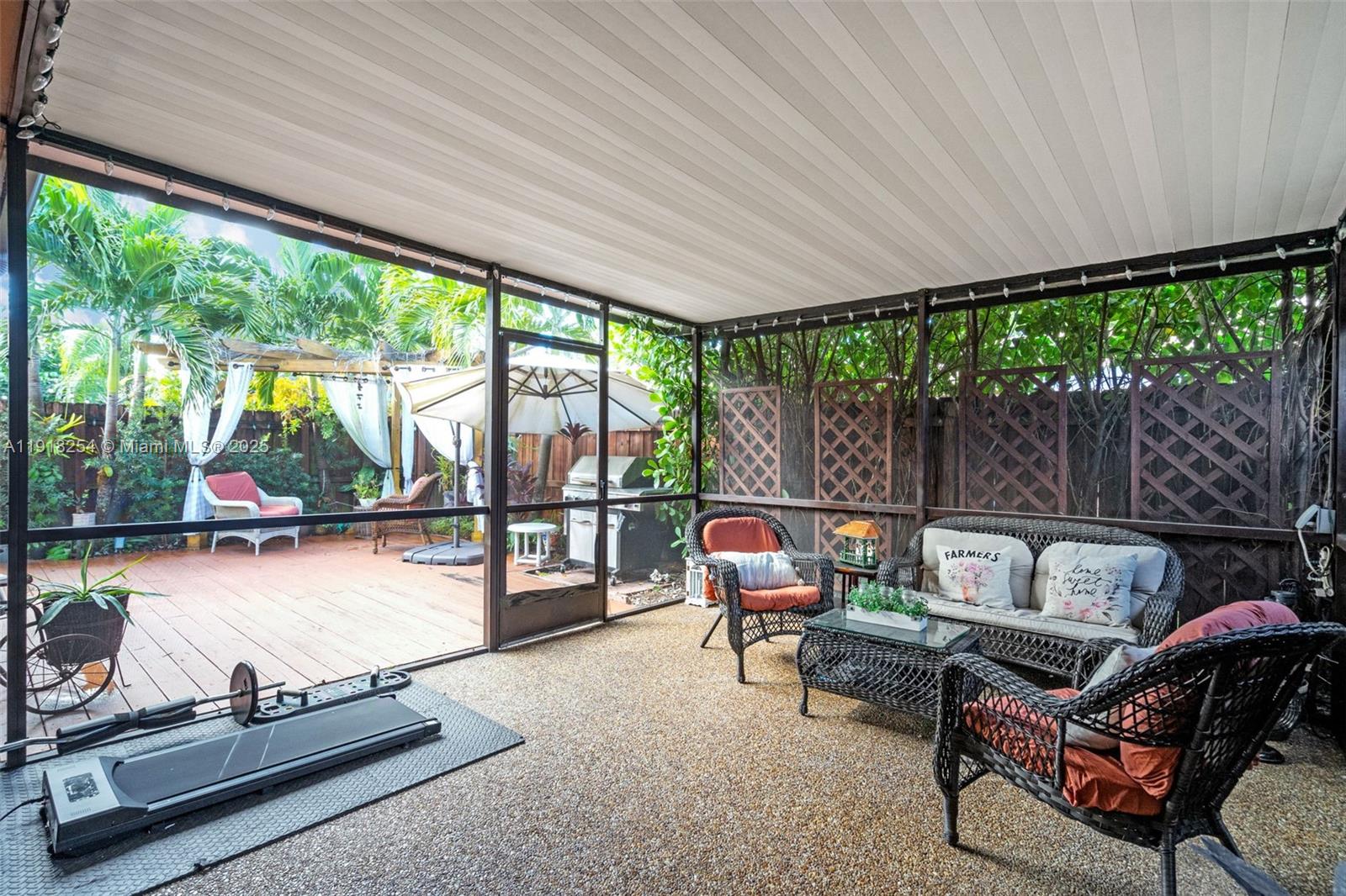 EVERGLADES SUGAR & LAND C - Residential