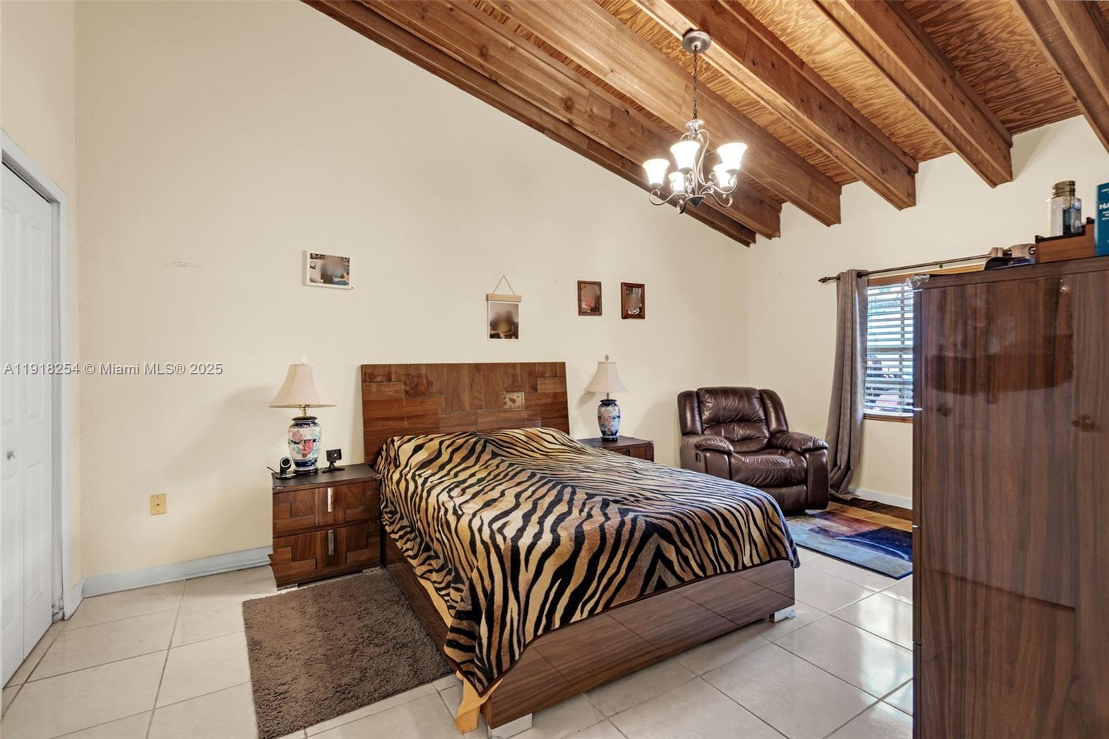 EVERGLADES SUGAR & LAND C - Residential