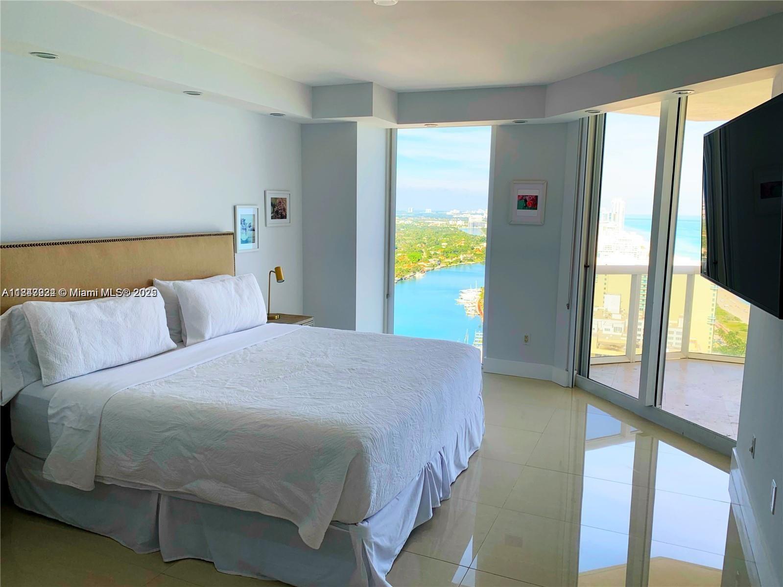 BLUE DIAMOND CONDO - Residential Lease