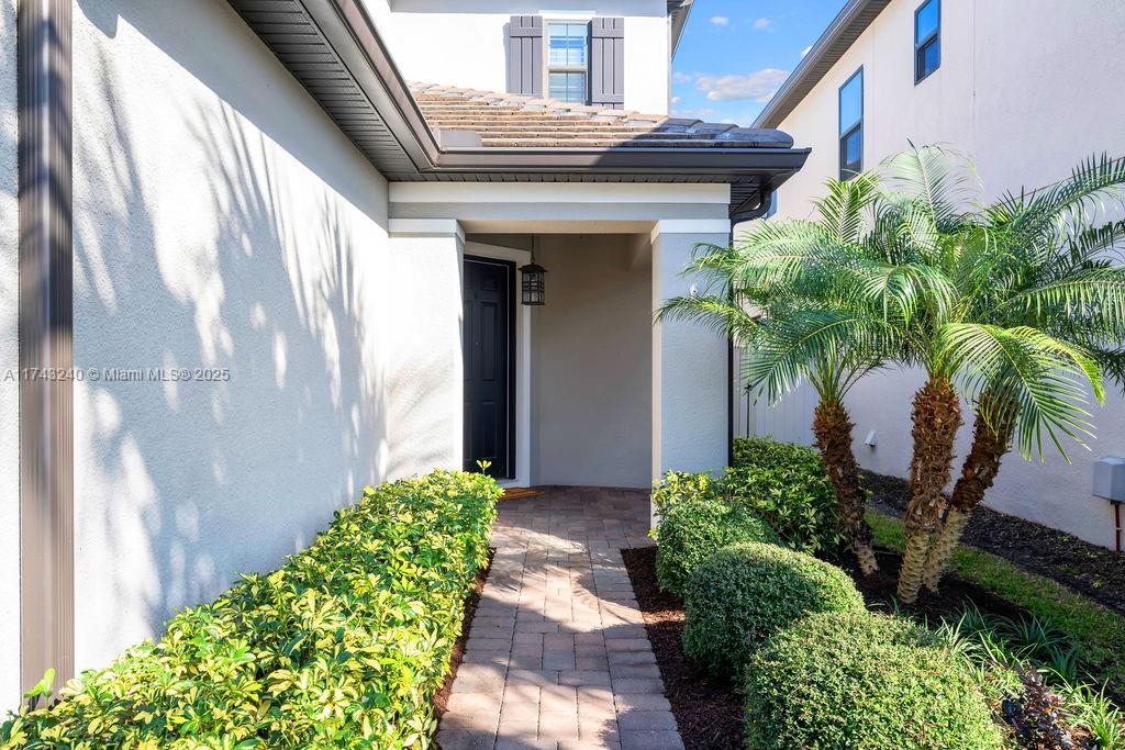 1219 Verdant Glade Pl