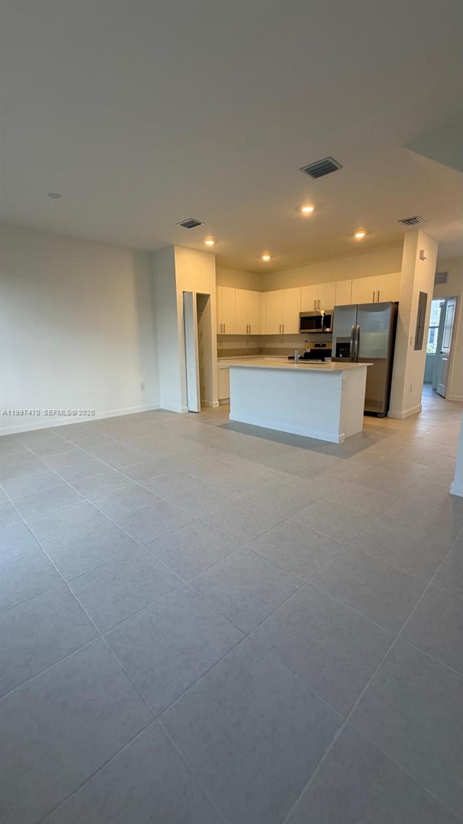 Le Jardine - Residential Lease