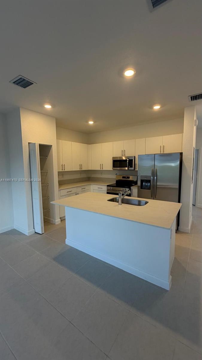 Le Jardine - Residential Lease