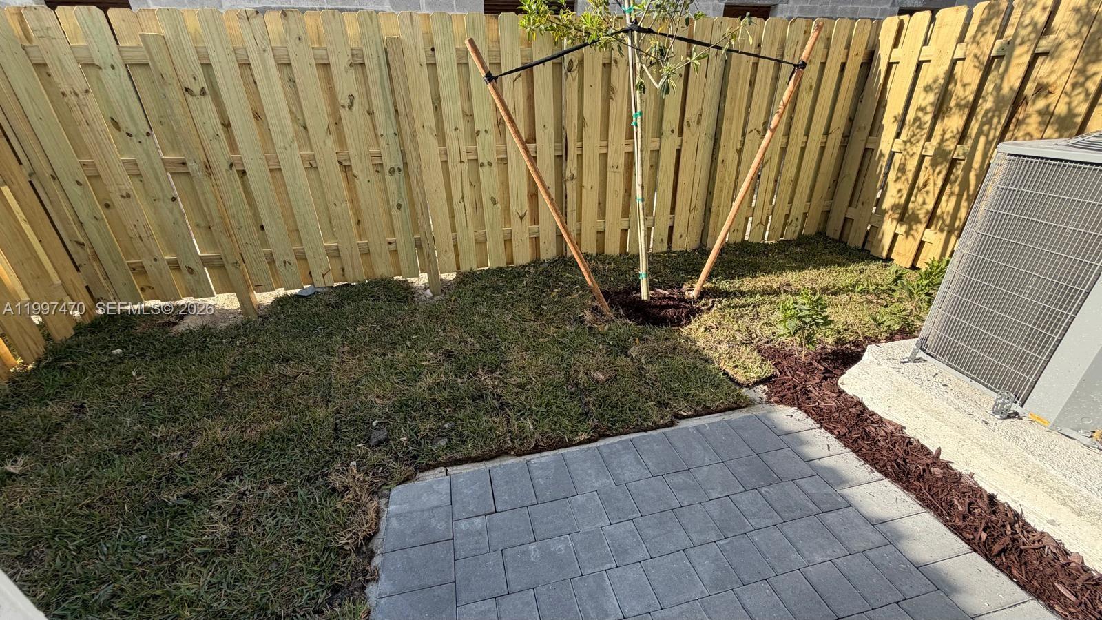 Le Jardine - Residential Lease