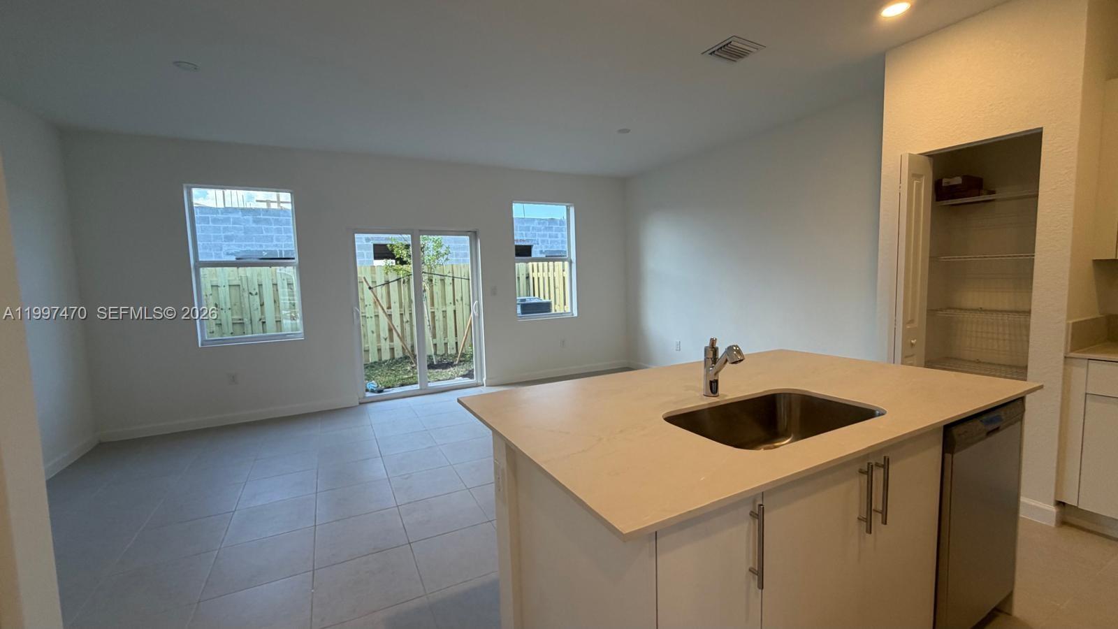 Le Jardine - Residential Lease