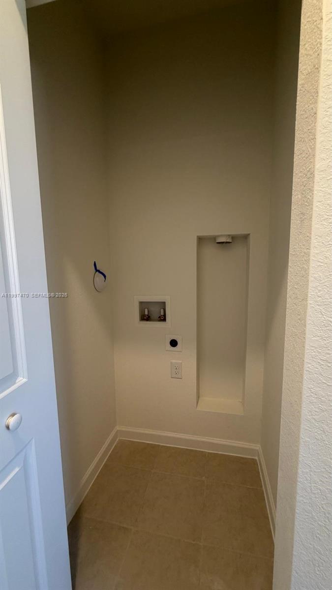 Le Jardine - Residential Lease