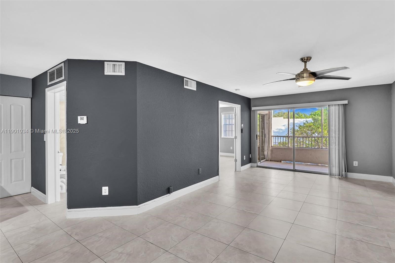 LAKEVIEW CLUB CONDO - Residential Lease