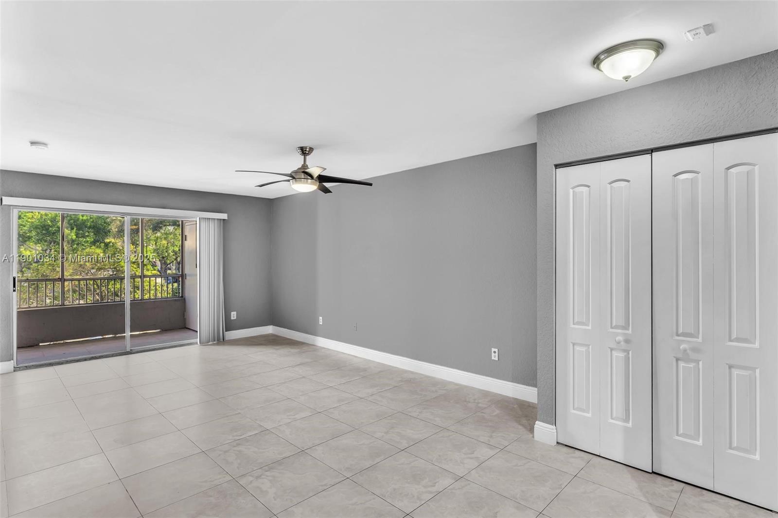 LAKEVIEW CLUB CONDO - Residential Lease