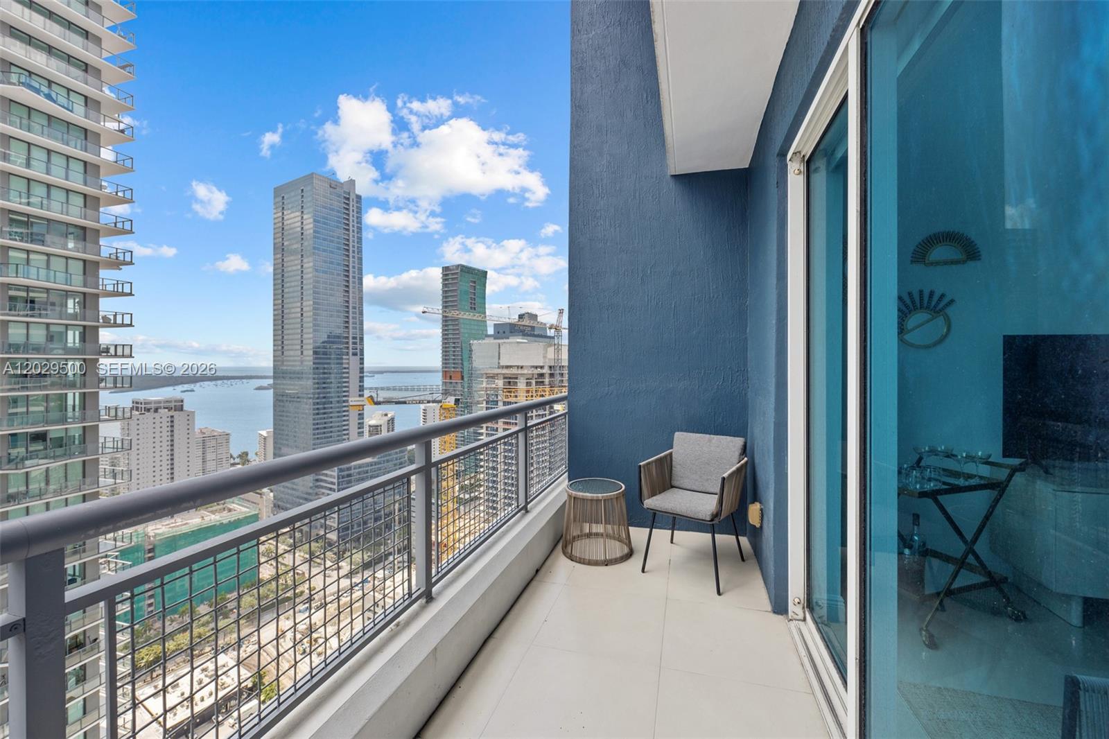 INFINITY AT BRICKELL COND - Residential