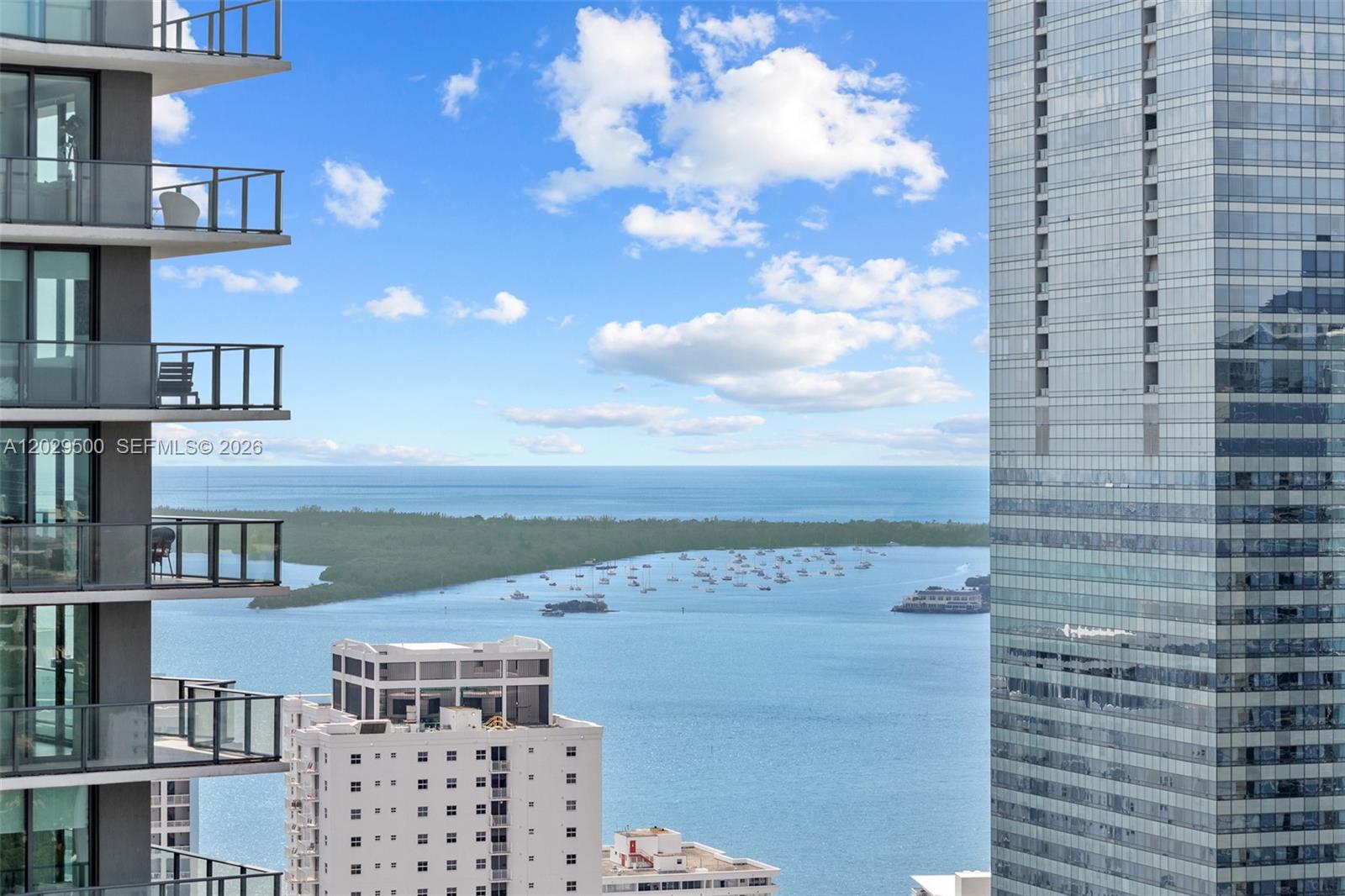 INFINITY AT BRICKELL COND - Residential