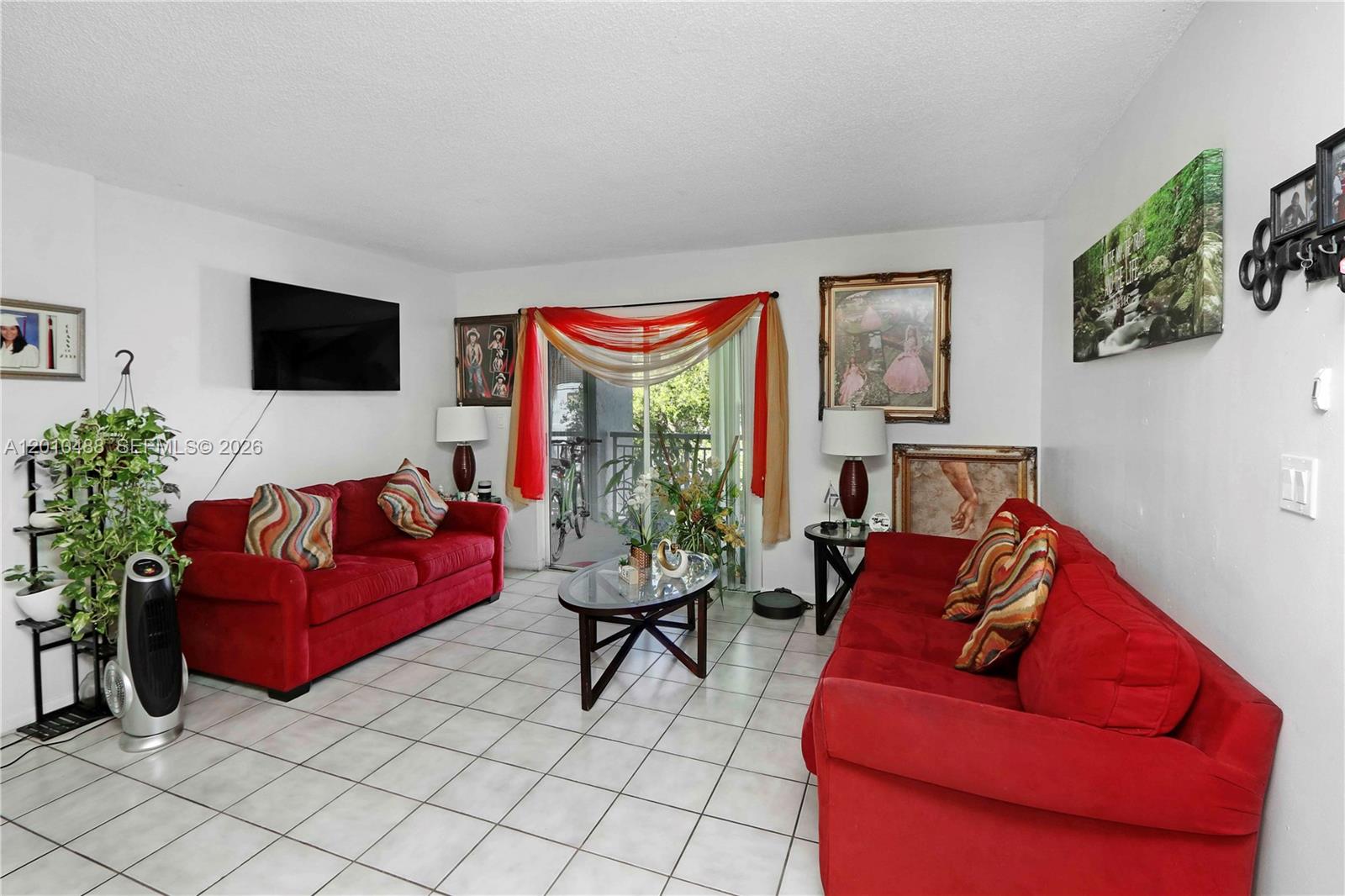 LE CLUB AT OLD CUTLER CON - Residential