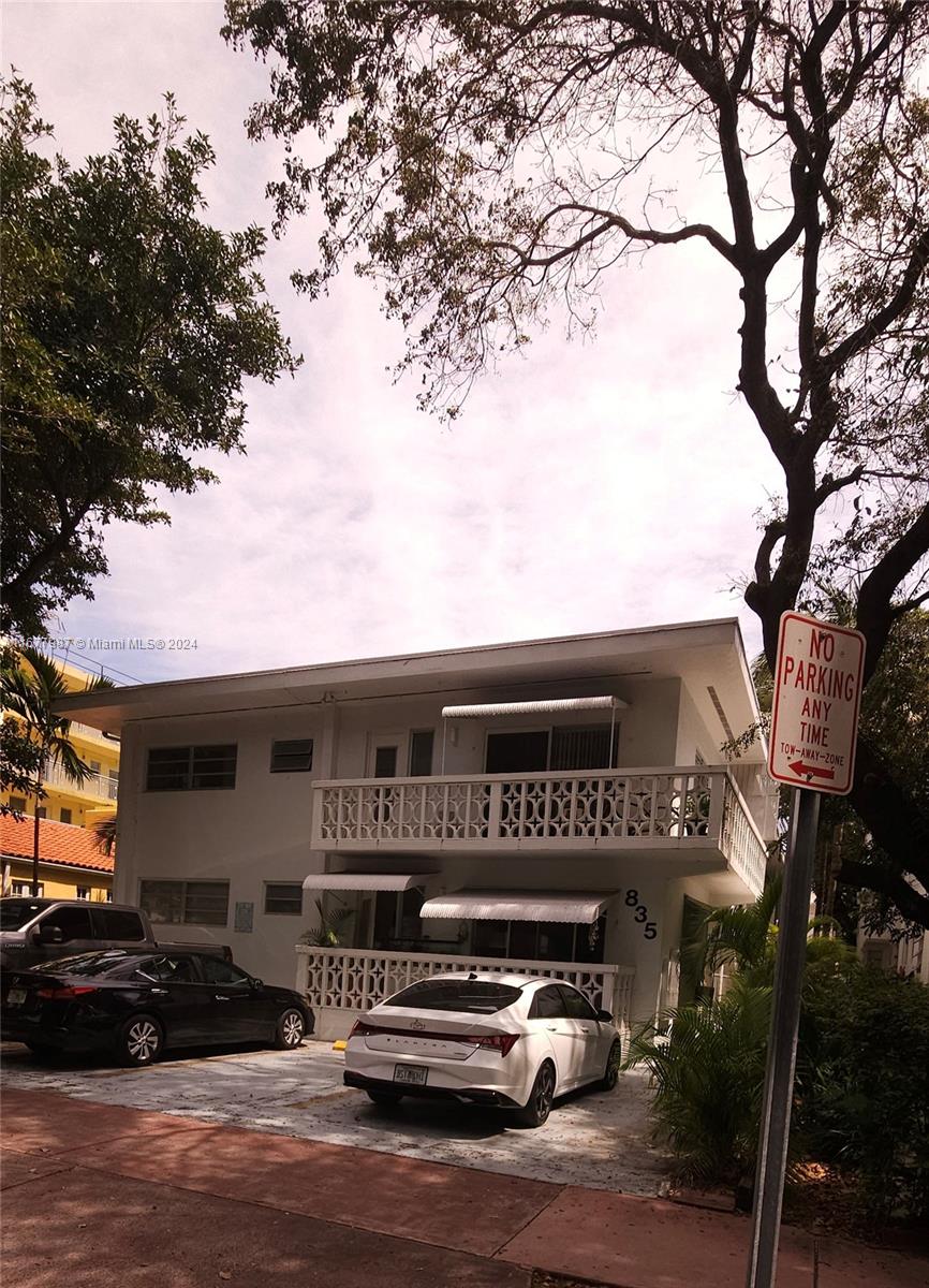 835 MERIDIAN CONDO - Residential