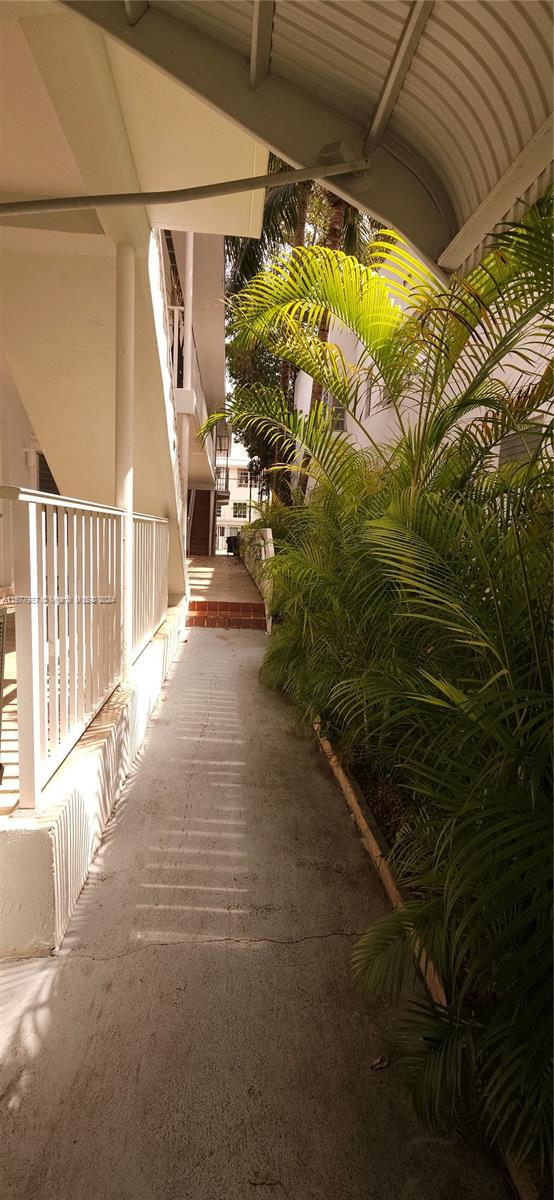 835 MERIDIAN CONDO - Residential